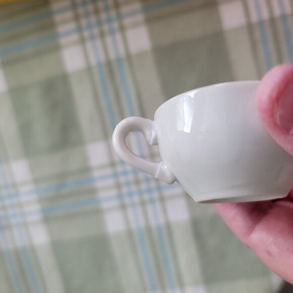 Vintage Child's Porcelain  China Tea Set -  1970's - Picture 4 of 6